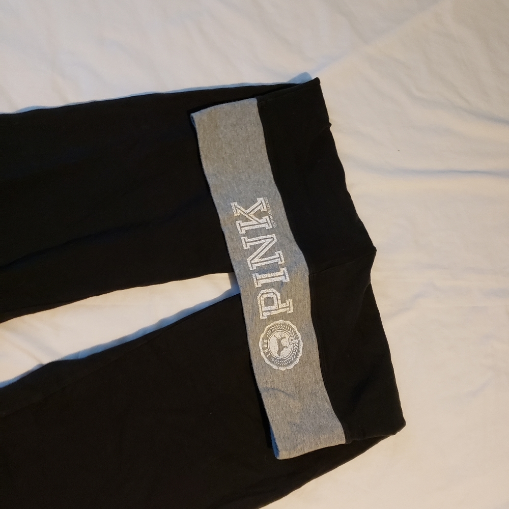 Pink cropped yoga pants